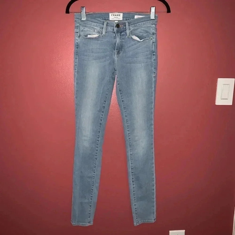 Frame Le Skinny De Jeanne Jeans